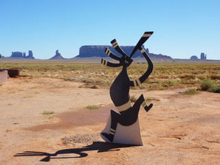 モニュメントバレーの途中にて