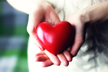 Obraz premium hand valentine heart woolen