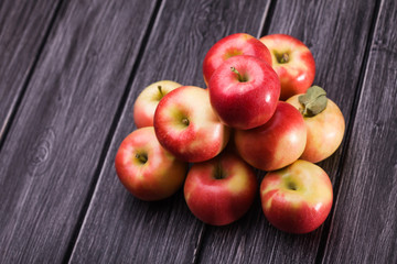Heap of big apples