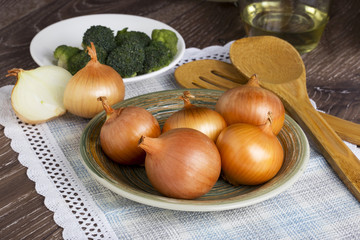 onions in a plate