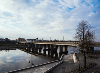 Fototapeta na wymiar Pskov, the bridge over Velikaya river