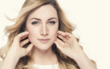 Obraz premium Beautiful blond woman.