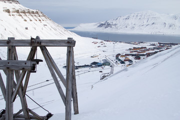 Fototapeta premium City view from old abandoned coal mine. Longyearbyen, Spitsbergen
