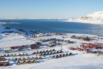 Photo sur Plexiglas Arctique Vue panoramique sur Longyearbyen, Spitzberg (Svalbard)