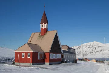 Photo sur Plexiglas Arctique Mécanismes de l& 39 ancien système de transport du charbon à Longyearbyen, Spitzberg