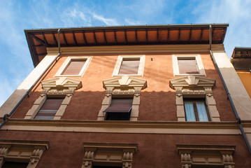 Facciata palazzo signorile, centro storico, Pisa