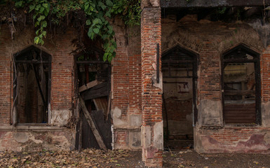 Fototapeta na wymiar Old abandoned house / Entrance of old abandoned house.