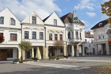 Obraz premium Historical town square in autumn, Zilina, Slovakia