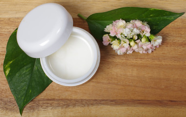 Natural face cream