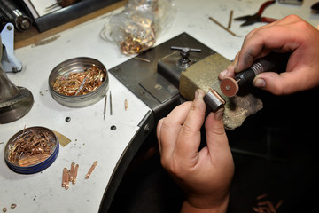 jeweler 