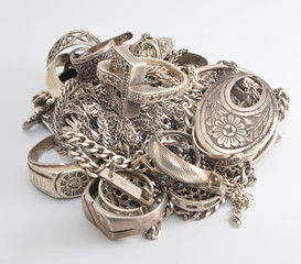 silver jewelry 