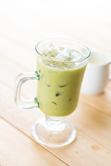 iced matcha latte