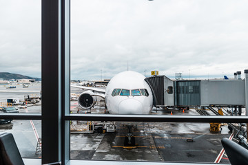 Boeing airplane ready to takeoff at the San Francisco International Airport