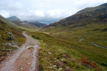 path in the highlands