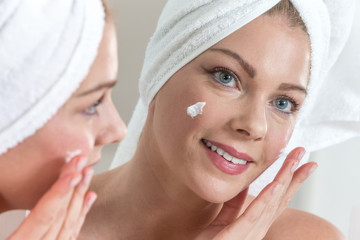 rajeunissement du visage sans chirurgie