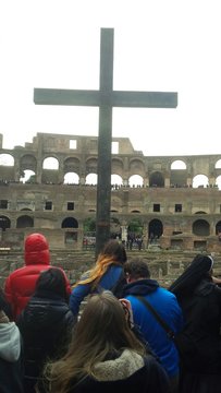 la croce del colosseo