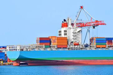 Fototapeta premium Cargo crane and ship