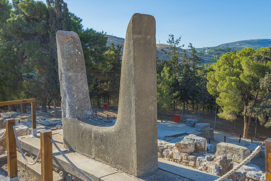 Details of Knossos palace near Heraklion, island of Crete, Greec