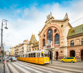Obraz na płótnie Canvas Central Market Hall, Budapest, Hungary, Europe.