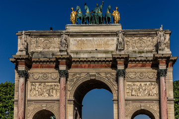 Fototapeta na wymiar Triumphal Arch (Arc de Triomphe du Carrousel). Paris, France.
