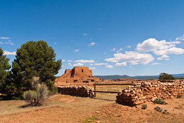 Naklejka premium Narodowy Park Historyczny Pecos w pobliżu Santa Fe, Nowy Meksyk, USA