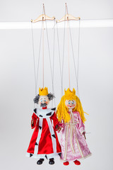 Puppets of king and queen - 102953356