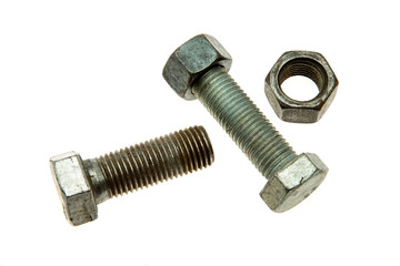 болты и гайки изолированные на белом