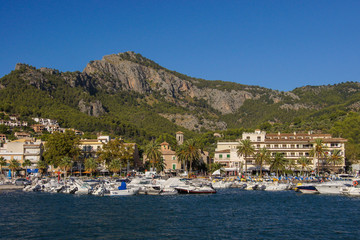 Port de Sóller auf Mallorca