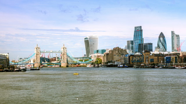 Finacial district of London skyline