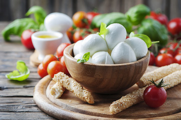 Italian mozzarella with tomato and basil