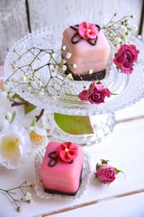 Grußkarte - Petit Fours