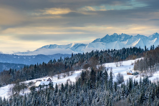Fototapeta Tatry o poranku