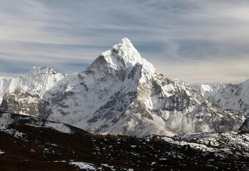 mount Ama Dablam with beautiful sky