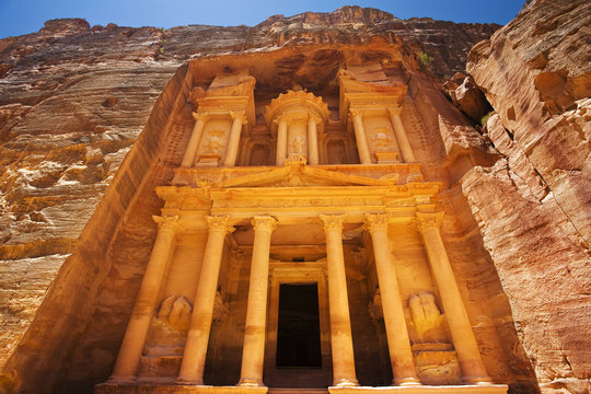 Jordan. Petra (Petra Archaeological Park). Facade of Al Khazneh ("The Treasury")