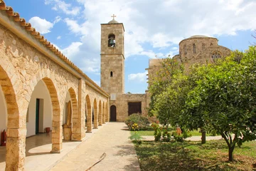 Foto auf Alu-Dibond Kloster St. Barnabas in Zypern © smilewalli
