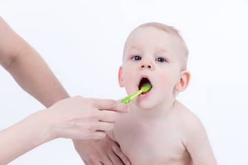 brushing the teeth