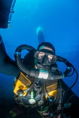Fotobehang SCUBA diver on a closed circuit rebreather system © whitcomberd