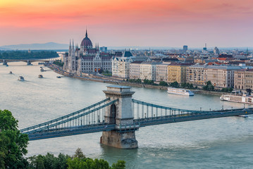 Fototapeta na wymiar Budapest city skyline when sunset , Hungary