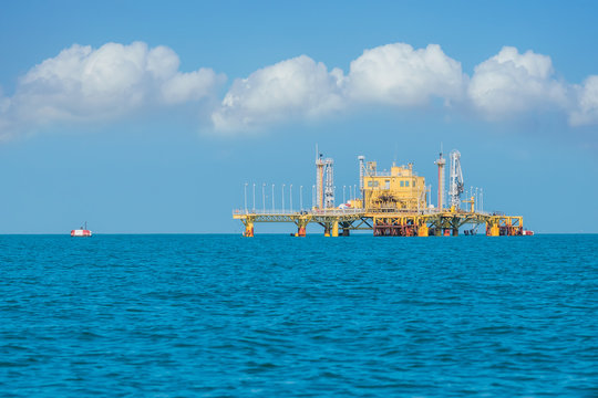 The rig in the Gulf of Thailand