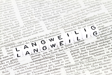 Naklejka premium Langweiliger Zeitungsartikel