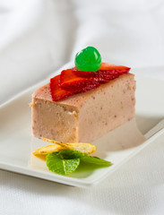 Strawberry pudding