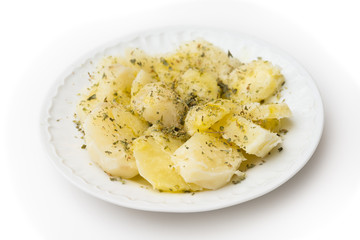 Patate bollite con olio extravergine di oliva e origano
