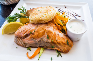 grilled salmon and lemon