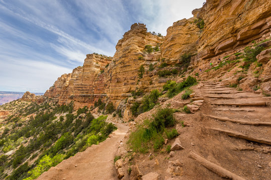 The slope of the canyon trail, SOUTH KAIBAB TRAIL, South RimSOUTH KAIBAB TRAIL, South Rim
