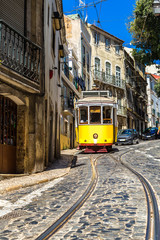 Panele Szklane Podświetlane  Tramwaj w Lizbonie
