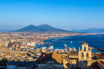 Obraz premium Napoli and mount Vesuvius in Italy