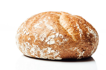 Weizen Vollkorn Brötchen, Freisteller frontal