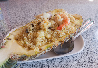 Pineapple fried rice