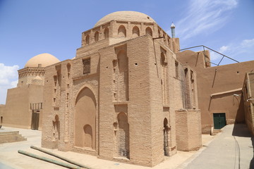 Fototapeta na wymiar Mosque in Yazd, Iran