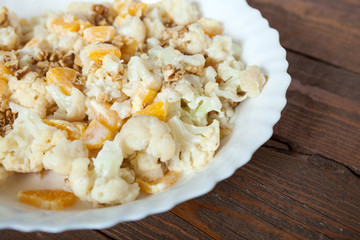 Salad of cauliflower and orange